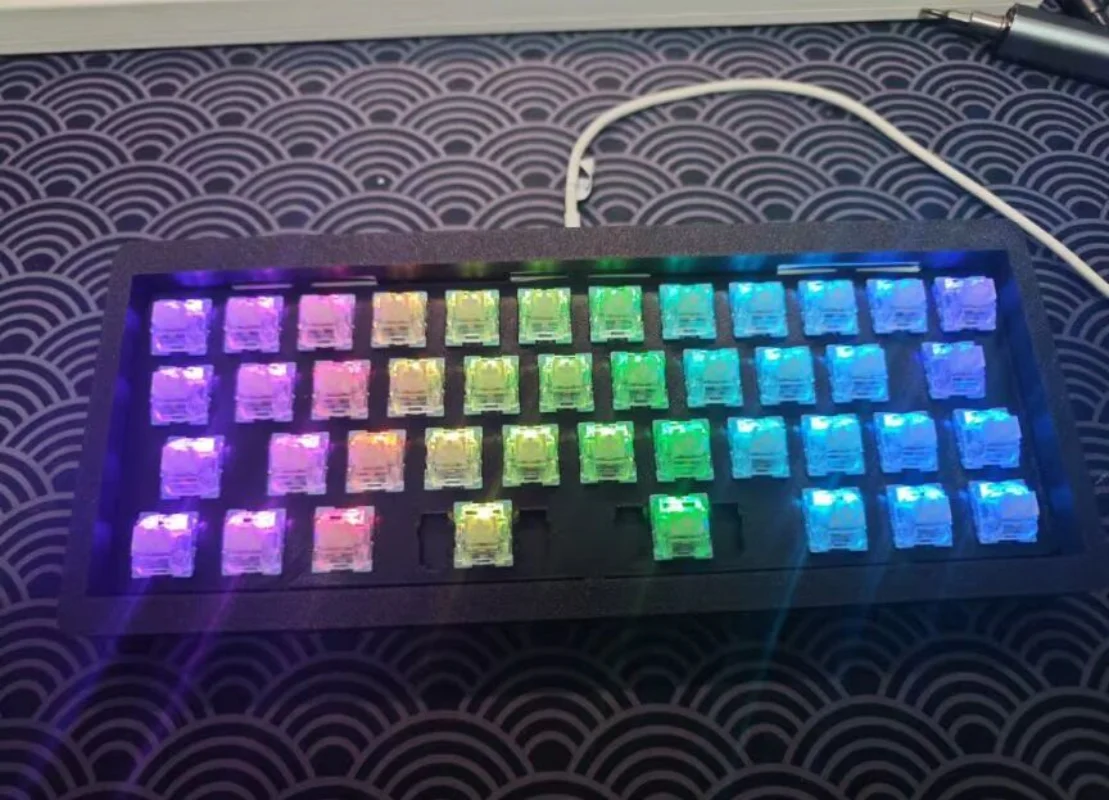 40% Plank Mini Keyboard Kit Wi - Pc Gaming X3D 评论和价格